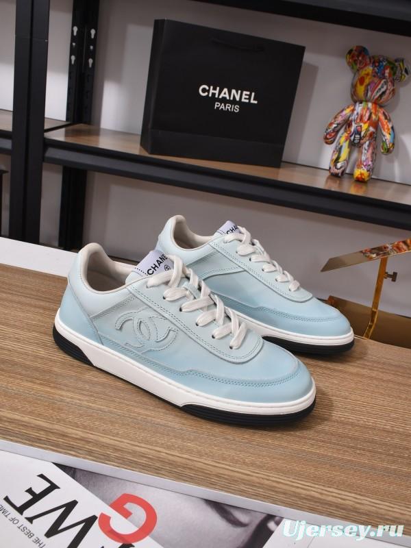 Chanel Classic Loafer with Gradient Logo and Platform Sole - KFY00350