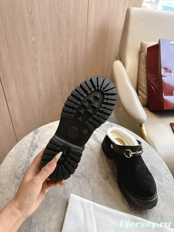 Gucci Mule Shoes with Horsebit Detail and Suede Wool Upper - LY00320