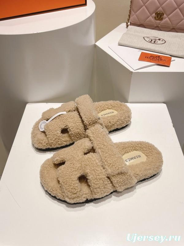 H Full Straight Hair Grain Fur Slippers - LY00300