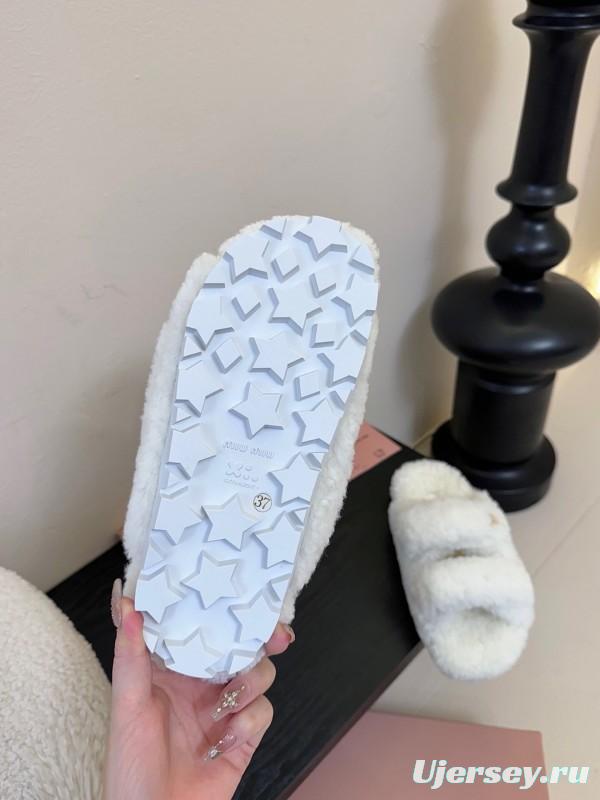 Miu Miu Spring/Summer 2025 Fur Slides - KFY00310