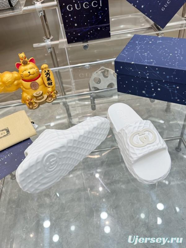 Gucci Lido Interlocking G Textured Rubber Sandals for Men - AS00170