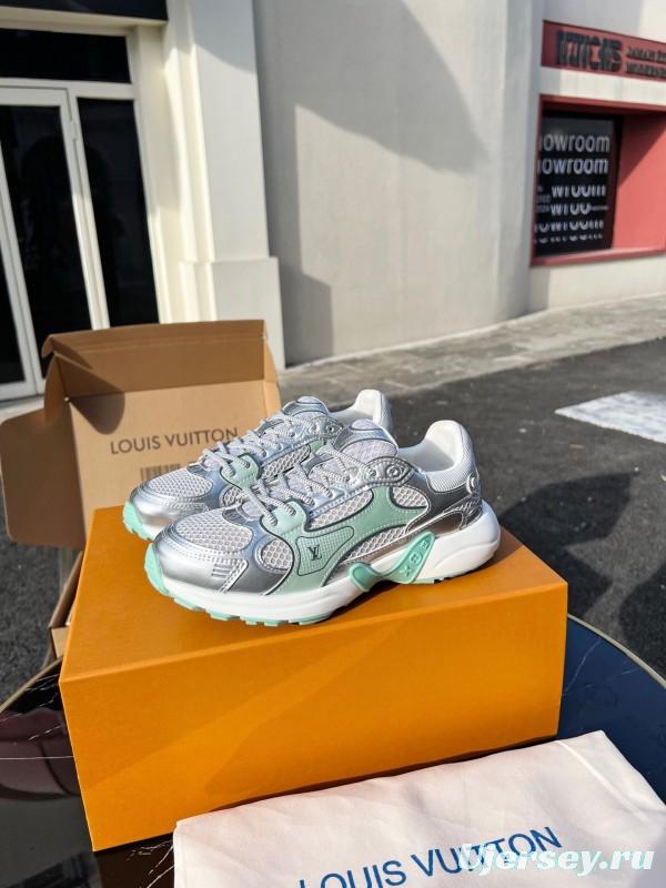 Louis Vuitton Olympia Series Casual Running Shoes with Monogram Embossing - AS00320