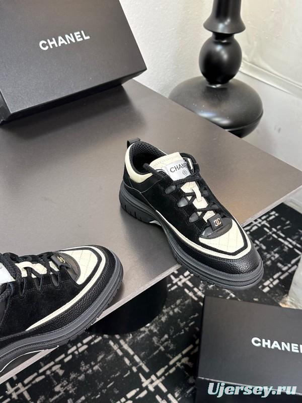 Chanel Spring-Summer 2025 Runway Thick Sole Sneakers - LY00320