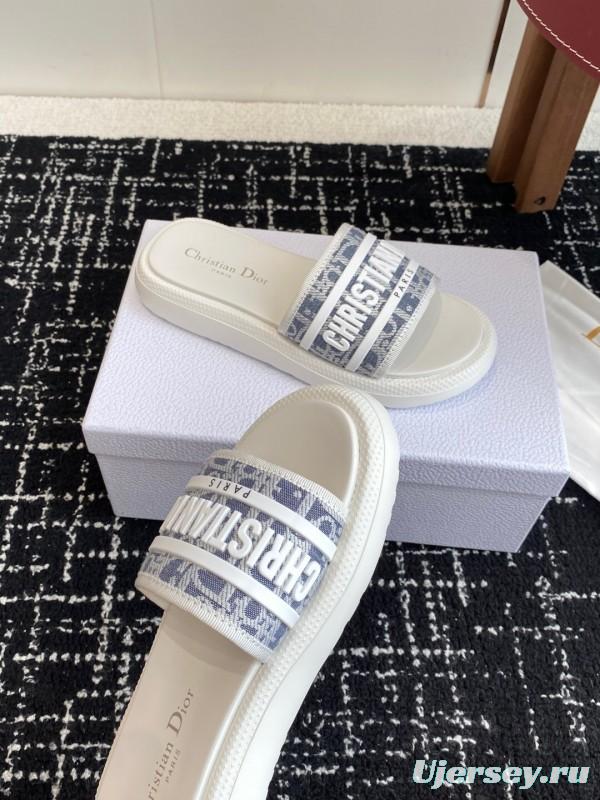 Dior Spring Summer 2025 Latest Ultra-Light Foam Sole Beach Sandals - KFY00260