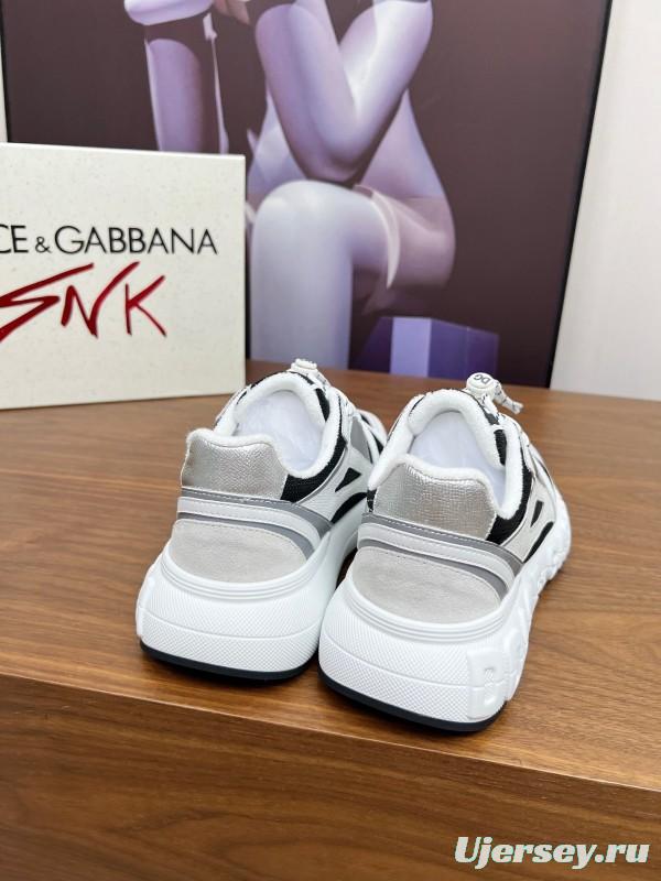 Dolce & Gabbana 2025 SS Casual Shoes with Exaggerated Fashion Style - AS00320