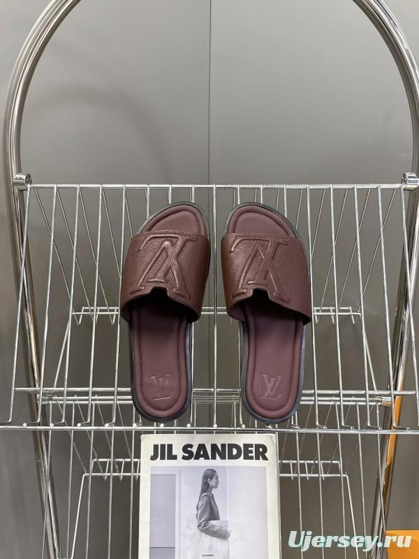 Louis Vuitton Venice Series Sandals with Monogram Embossing and Adjustable Strap - KFY00220