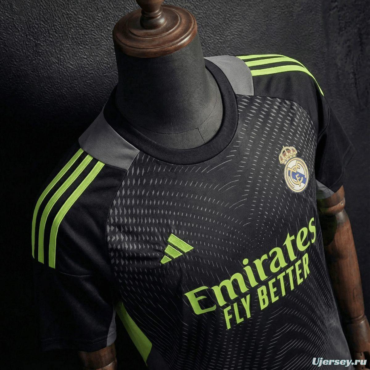 25/26 Real Madrid Goalkeeper Grey Jesrey