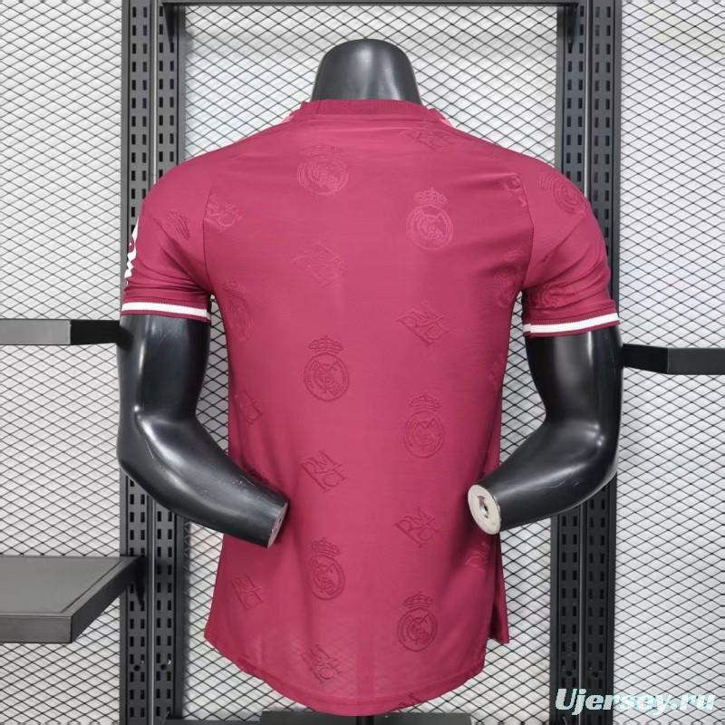 Player Version 25/26 Real Madrid Burgundy with All-Over Crest Pattern Jersey