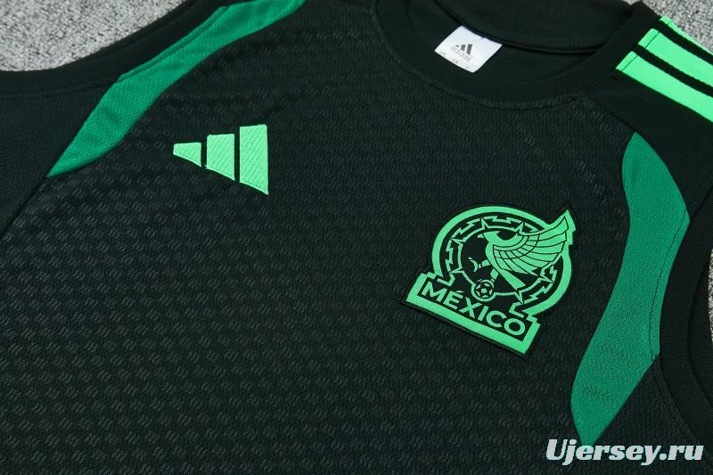 26/27  Mexico Black Sleeveless Training Vest +Shorts Set