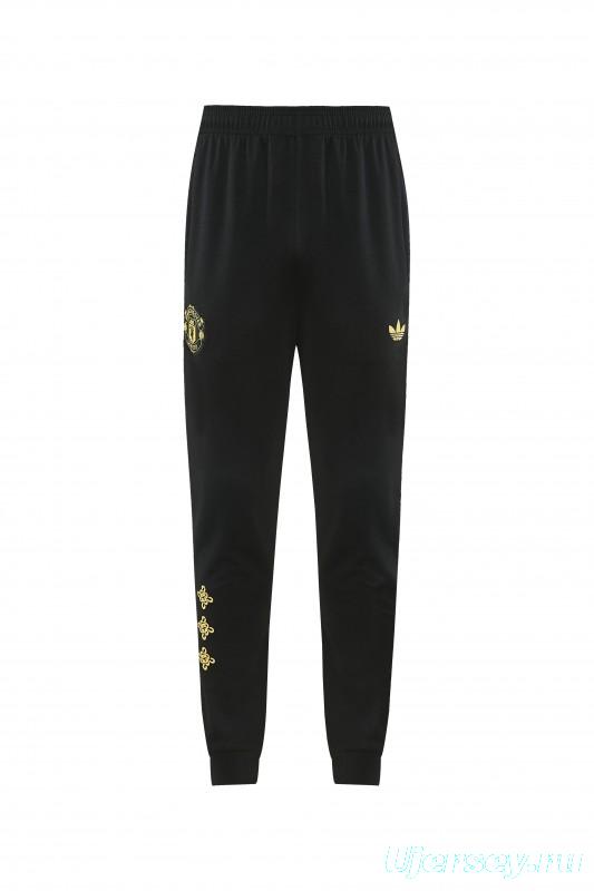 26/27 Manchester United Black Pullover Hooded Tracksuit + Long Pants