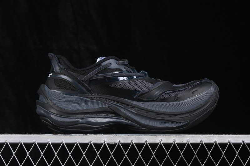 Balenciaga Jet Embossed Print Round-Toe Thick-Sole Low-Top Dad Sneakers - WMRTN1000