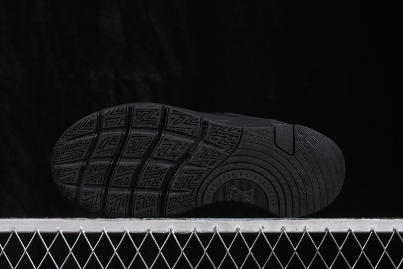 Nike Free Metcon 7 Breathable Mesh Lace-Up Trainers with Cushioned Sole - II7406-001