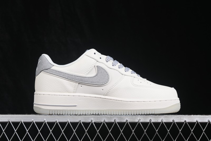 Nike Air Force 1 '07 Low Collaboration Skateboarding Shoes with Full-Length Air Cushion - DN9688-106