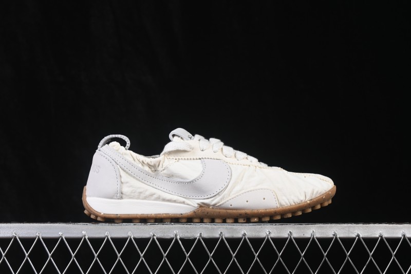 Jacquemus x Nike Moon Shoe SP Low-Top Lifestyle Sneakers - HV8547-002