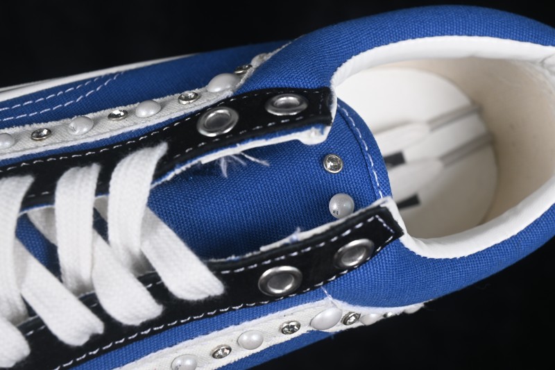 Vans Old Skool Low Top Casual Skateboarding Shoes - VN000E8VYA6