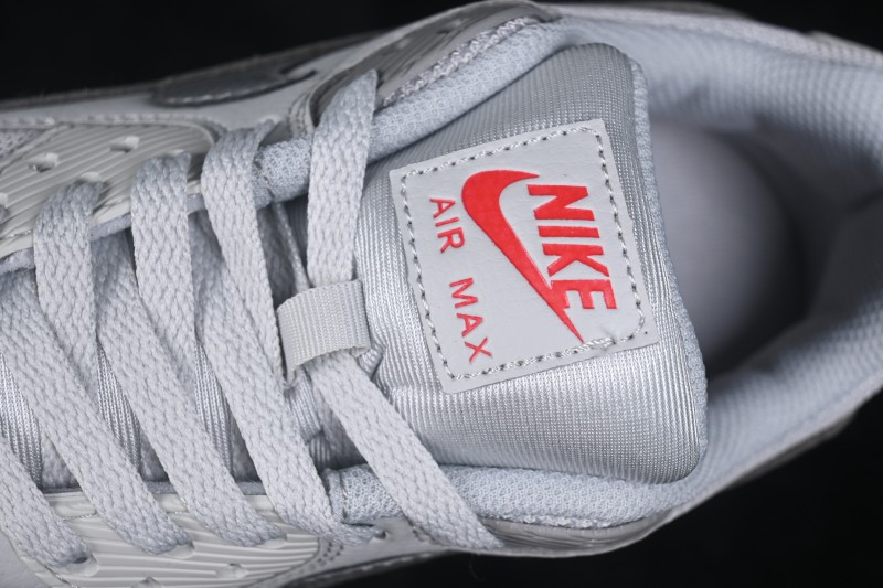 Nike Air Max 90 Retro Running Shoes with Visible Air Cushioning - DM9102-001