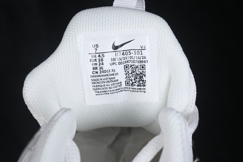 Nike Free Metcon 7 Training Shoes with Breathable Mesh and Durable Grip - II7405-101