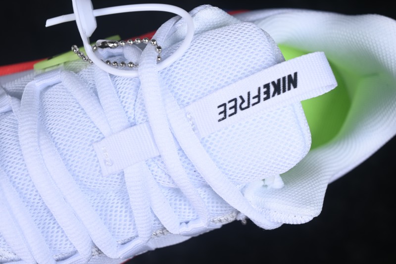 Nike Free Metcon 7 Training Shoes with Breathable Mesh and Cushioned Sole - II7405-102