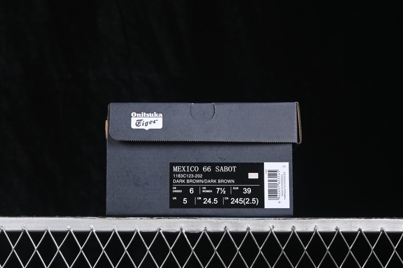 Adidas CSC3 Running Shoes with Breathable Upper and Durable Outsole - 1183C123-202