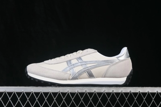 Onitsuka Tiger EDR 78 Retro Running Shoes with Comfort Cushioning and Non-Slip Rubber Outsole - 1183B411-104