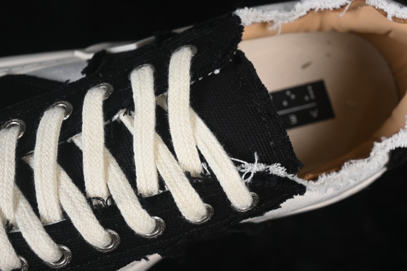 xVESSEL Wu Jianhao Low-Top Deconstructed Chunky Sole Casual Shoes with Tweed Design - S19X001B