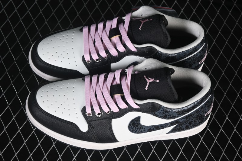 Nike Air Jordan 1 Low Retro Basketball Shoes with Cracked Leather and Black-White Colorway - II0595-001