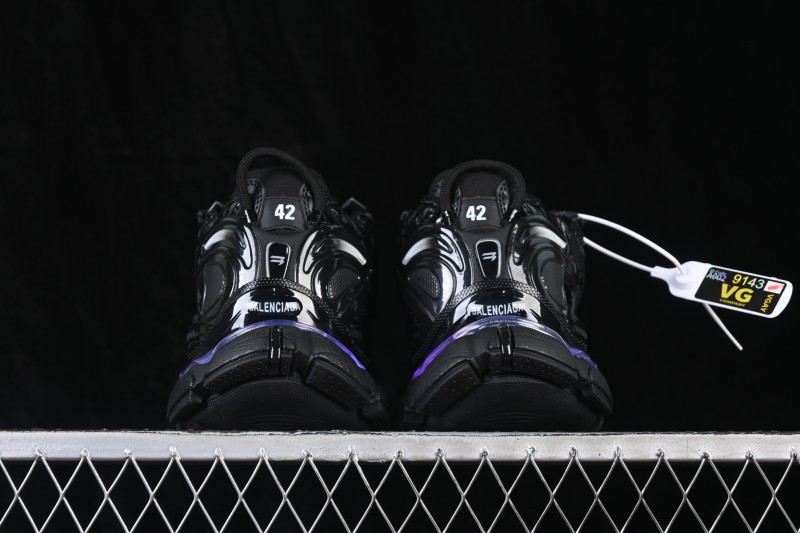 Balenciaga Runner LED Retro Running Shoes with Magnetic Charging - WRNLD1000