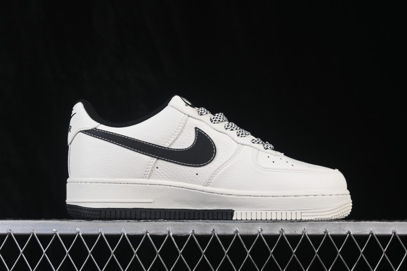 Nike Air Force 1 '07 Low Black and White Contrast Retro Basketball Sneakers - MM3399-817