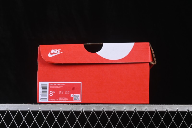 Nike Air Max Plus Retro Running Shoes with Tuned Air Cushioning - DM0032-016