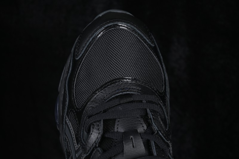 Asics Gel-NYC Retro Running Shoes with Breathable Mesh and Suede Upper - 1203A280-003