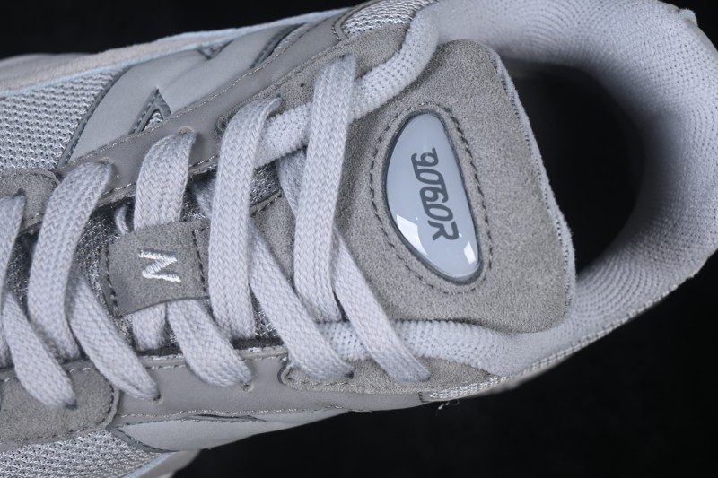 New Balance 9060 Retro Casual Running Shoes with ABZORB Cushioning - U90609EL