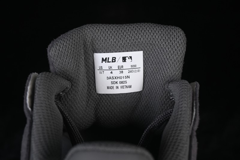 New York MLB Chunky Liner Mid Hairy Running Shoes with Elevated Sole - 3ASXH015N07GRL