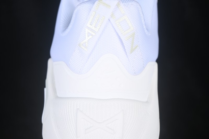 Nike Free Metcon 7 Training Shoes with Breathable Mesh Upper and Durable Cushioning - II7406-101