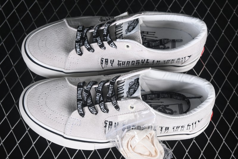 Vans Skate Sk8-Low Retro Skateboarding Shoes with Classic Low-Top Design - VN0A5FCF6FB