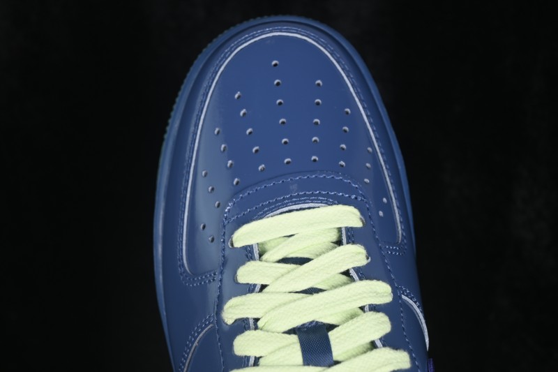 Nike Air Force 1 '07 Low Skateboarding Shoes with Full-Length Air Cushion - IO4489-400