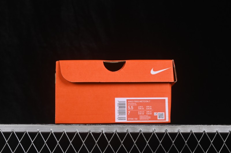 Nike Free Metcon 7 Training Shoes with Breathable Mesh and Flexible Cushioning - II7406-102
