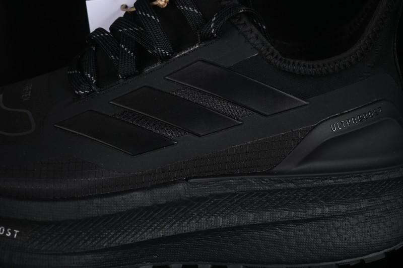 Adidas Ultraboost 5 GTX Running Shoes with Primeknit and Boost Cushioning - JI1384
