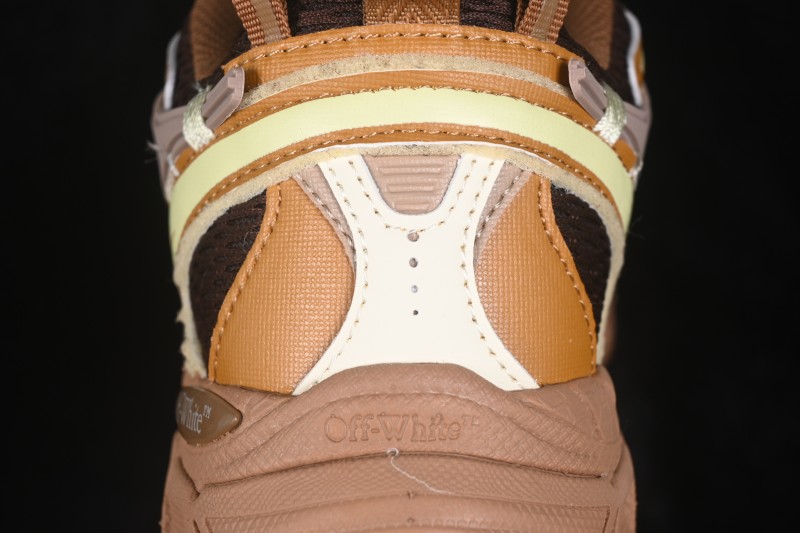 Off-White c/o Virgil Abloh Retro Running Shoes with Signature Design - AJF6