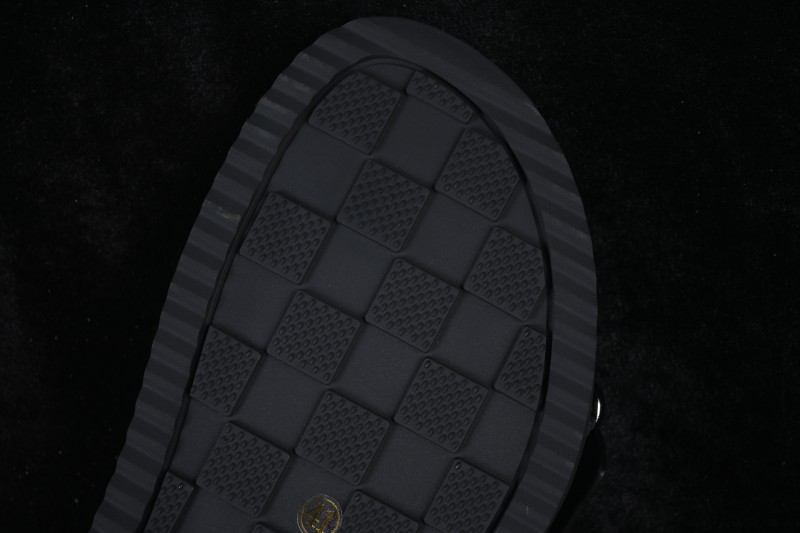 Louis Vuitton Venice Comfort Calfskin Suede Round-Toe Slide Sandals