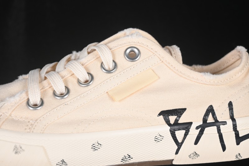 Balenciaga Paris Low Top Lace-Up Sneakers with Distressed Finish - W3RR59010