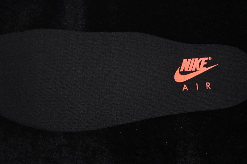 Nike Air Max 90 Retro Running Shoes with Air Cushion - IQ0172-900