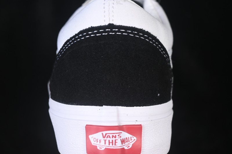 Vans Old Skool Low-Top Casual Skate Shoes - VN0009Q5BMW