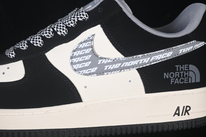 Nike Air Force 1'07 Low Casual Skate Shoes - DQ9688-108