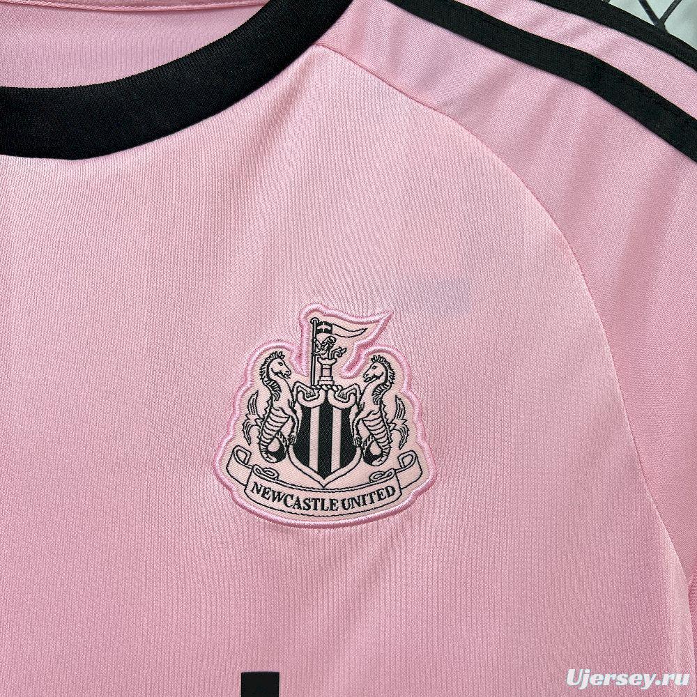 2025/26 Mens Newcastle United Goalkeeper Jersey