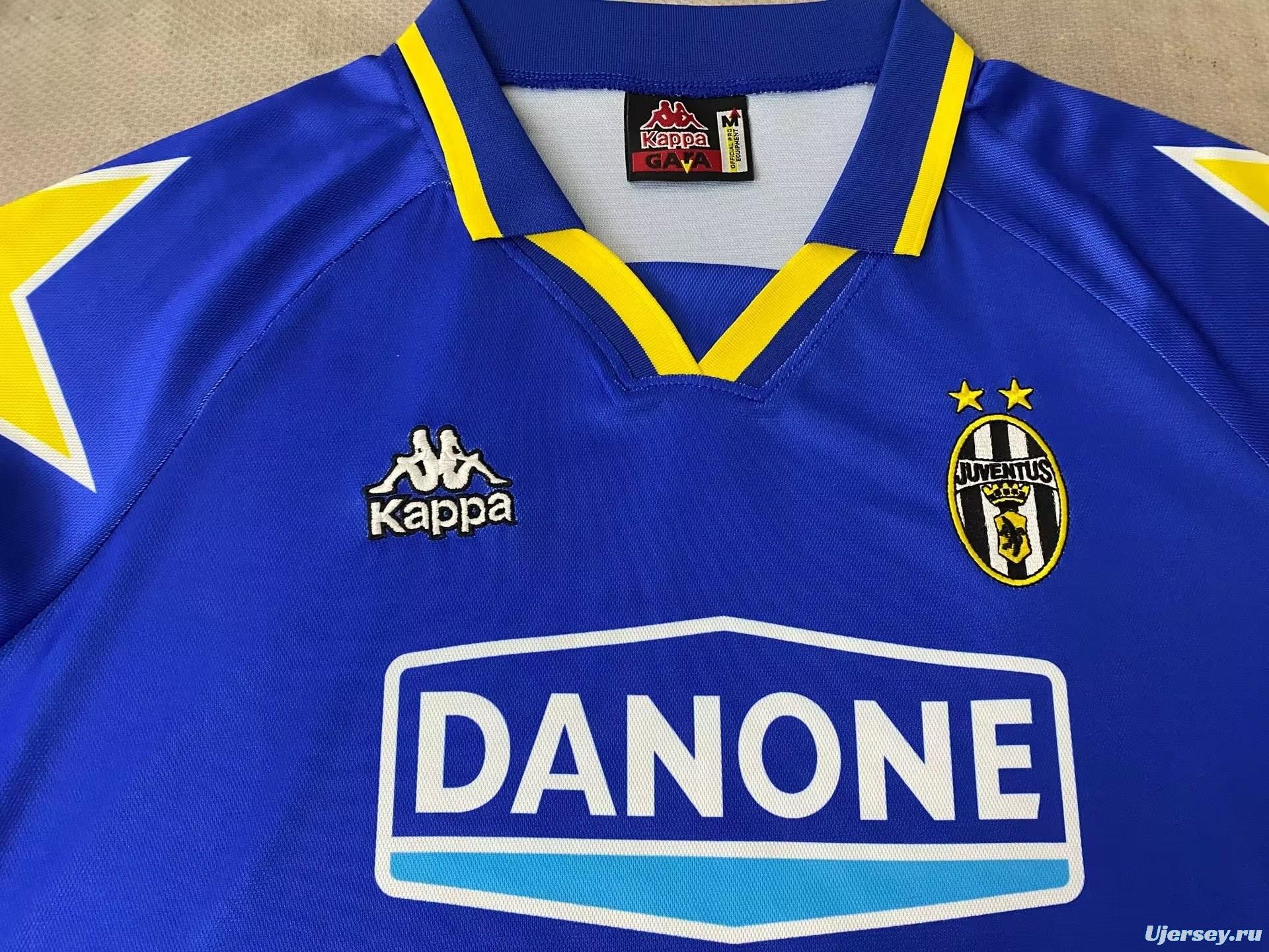 Retro 94/95 Juventus Away Blue Jersey