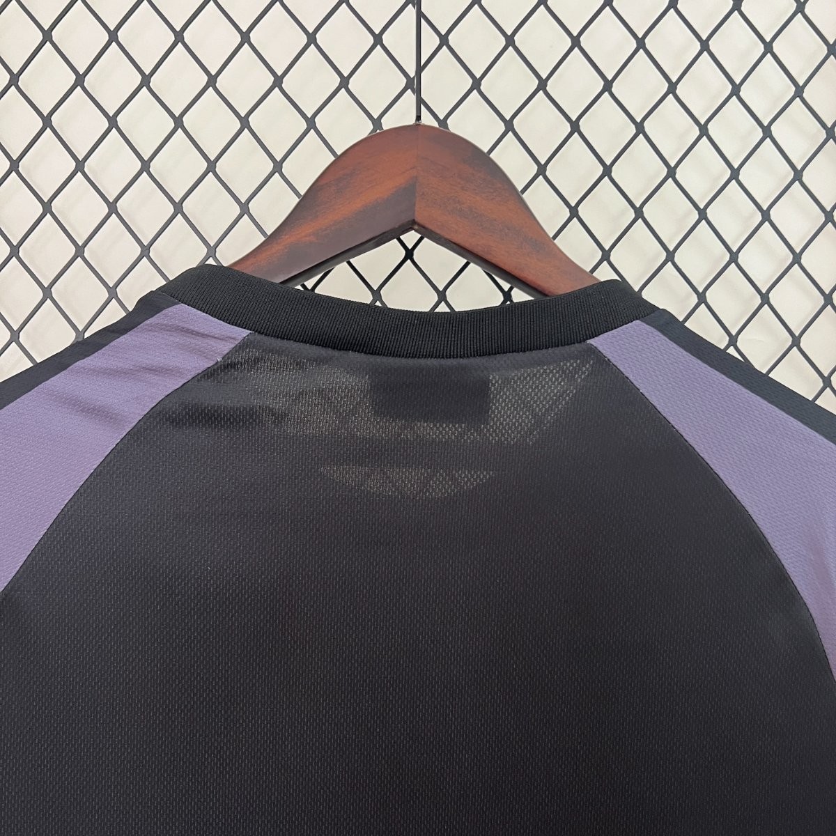Retro 01/02 Juventus Black Goalkeeper Jersey