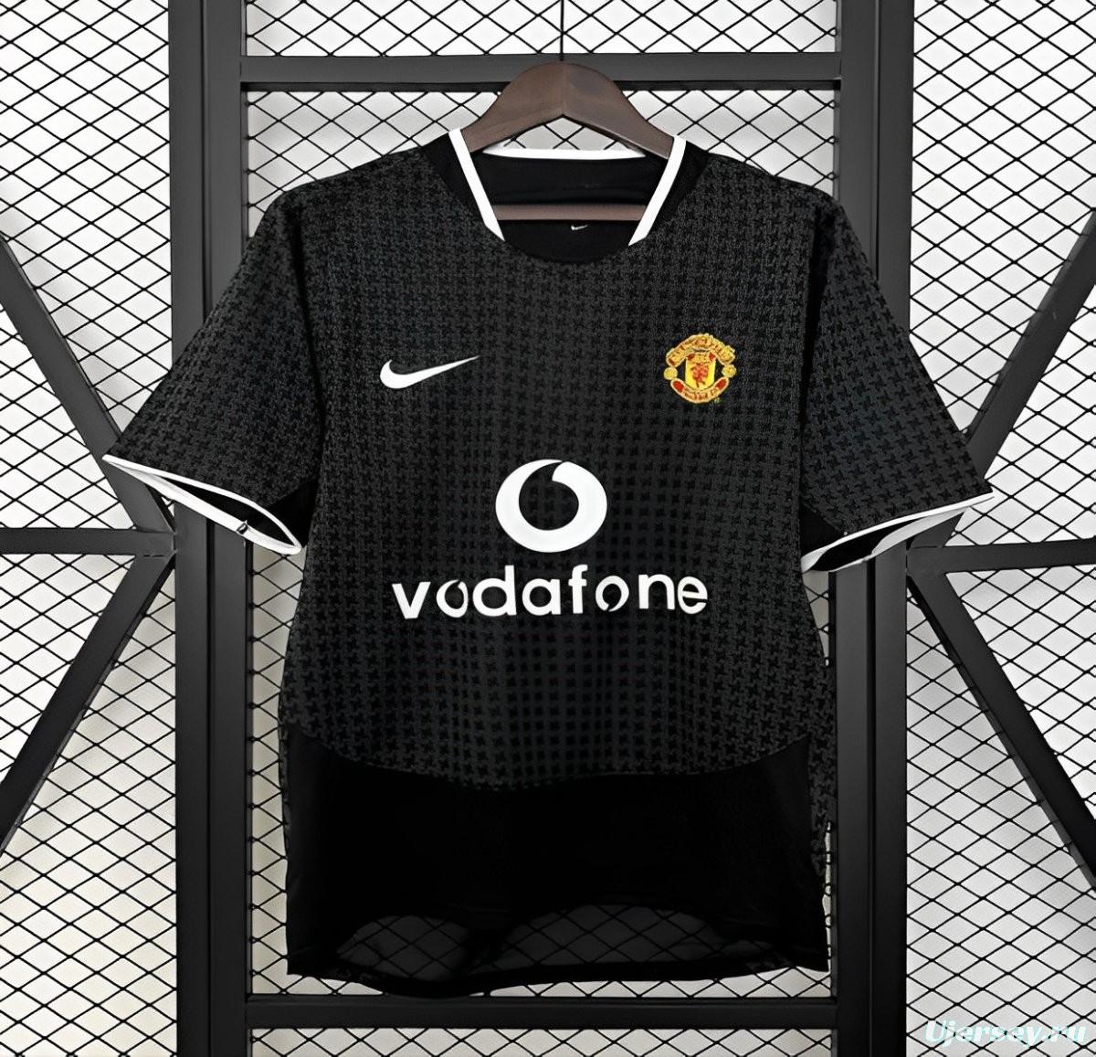 03/05 Retro Manchester United Away Jersey