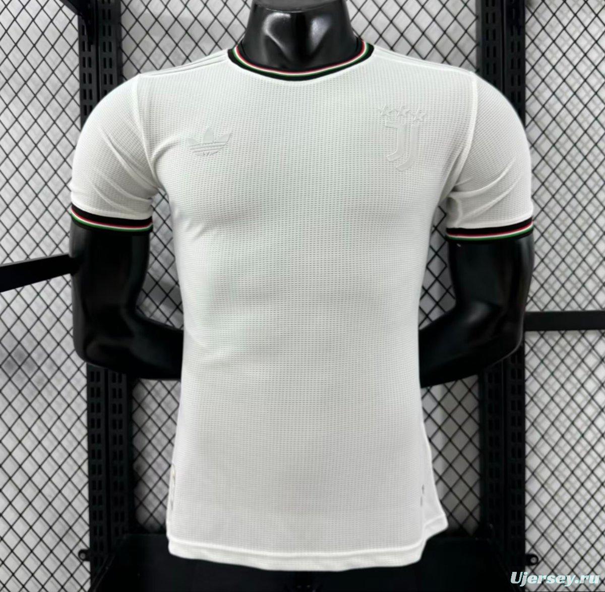 Player Version 25/26 Juventus WHITE Pre-Match Jersey