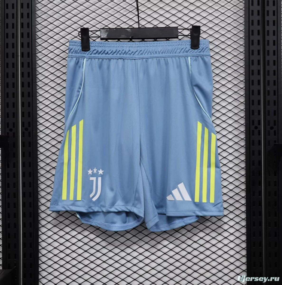 Player Version 25/26 Juventus Away Shorts