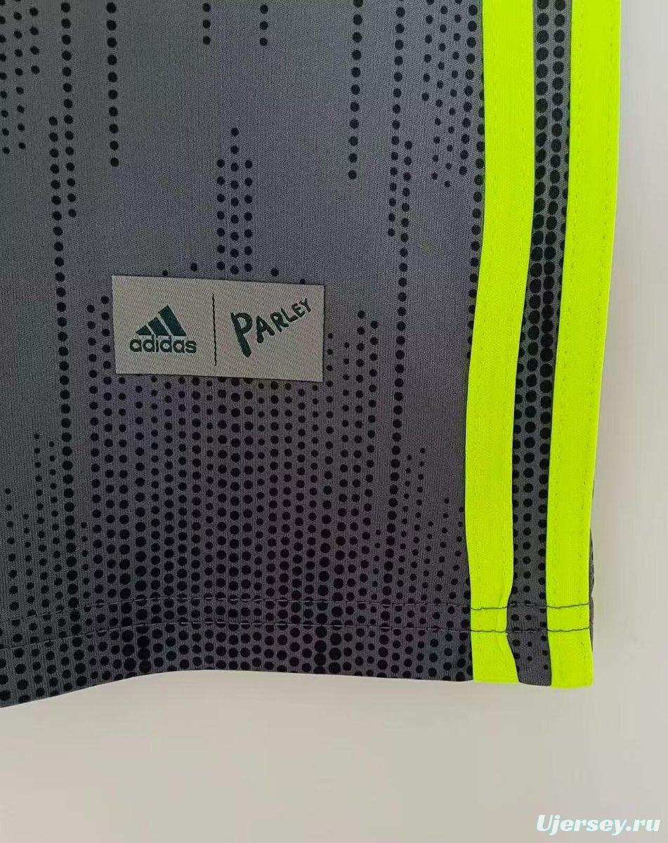 Retro 18/19 Juventus Third Jersey